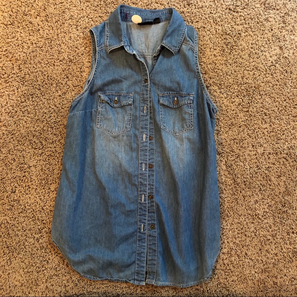 EUC! Denim bottom up tank!